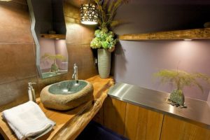 15 Live Edge Wood Vanity Top for Rustic Bathroom Ideas