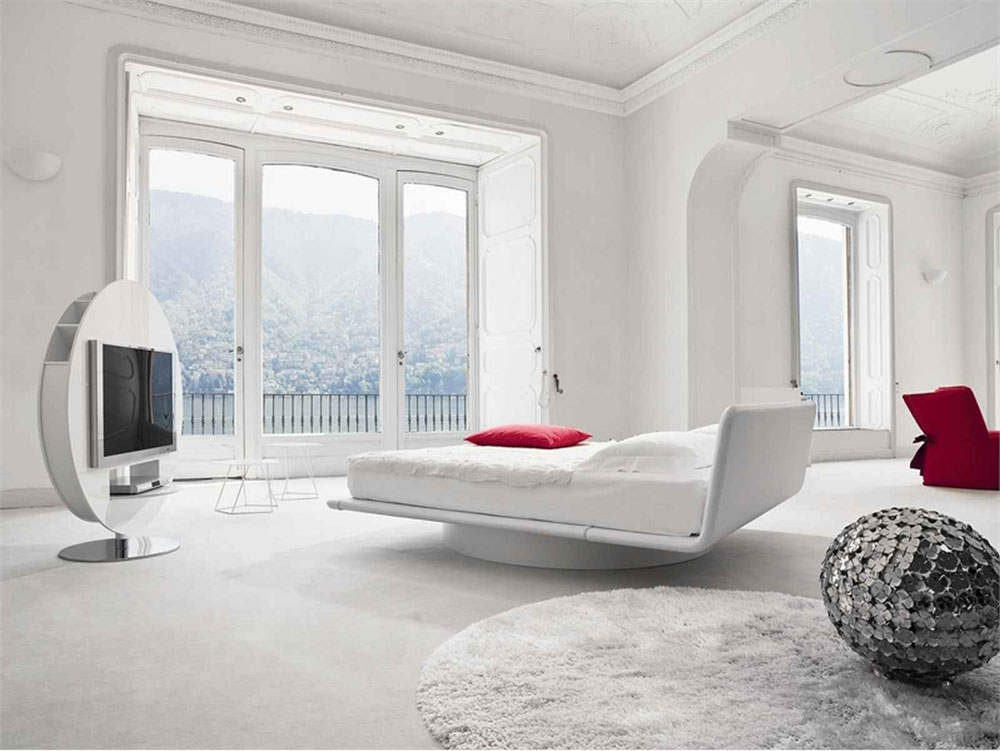 Calm White Bedroom Interior Design Ideas