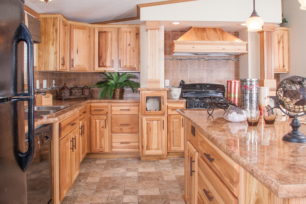 Hickory Kitchen Cabinets Picture