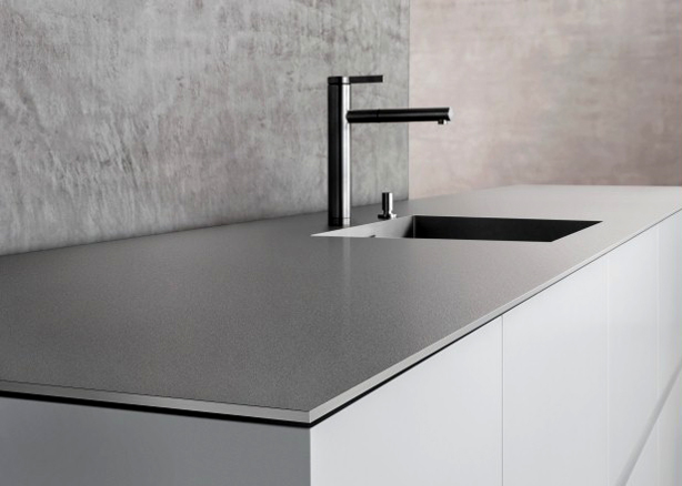stainless-steel-outdoor-kitchen-countertops