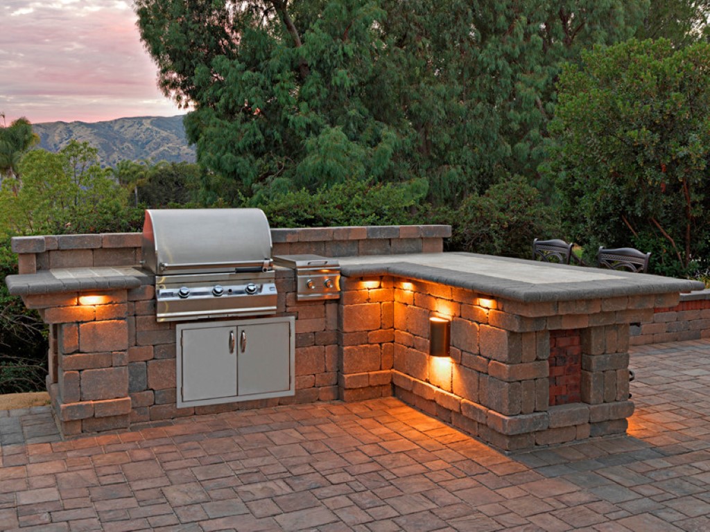 Stainless Steel Outdoor Kitchen Cabinets, is Best for Your ...